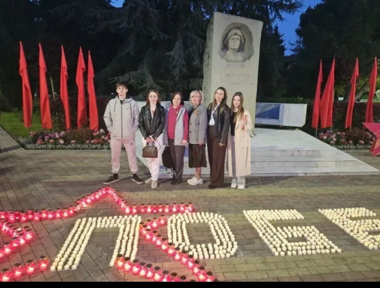 От поколения к поколению: 'Свеча Памяти' 1
